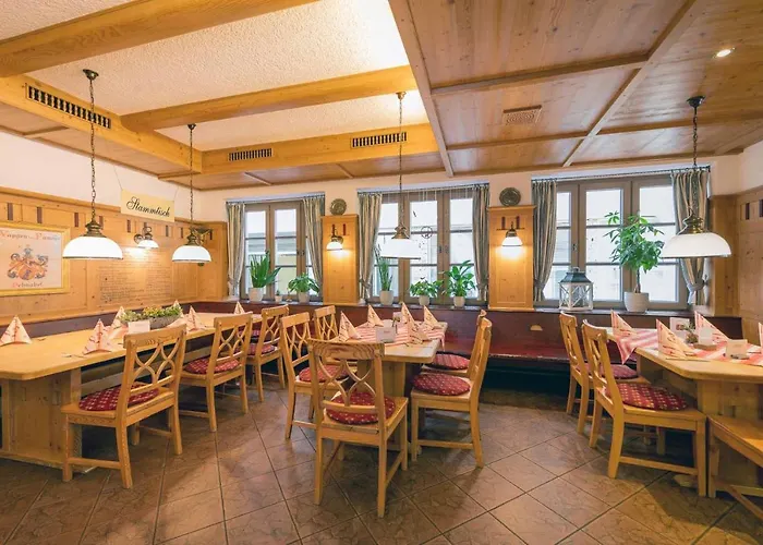 Restaurant Goldener Hirsch *